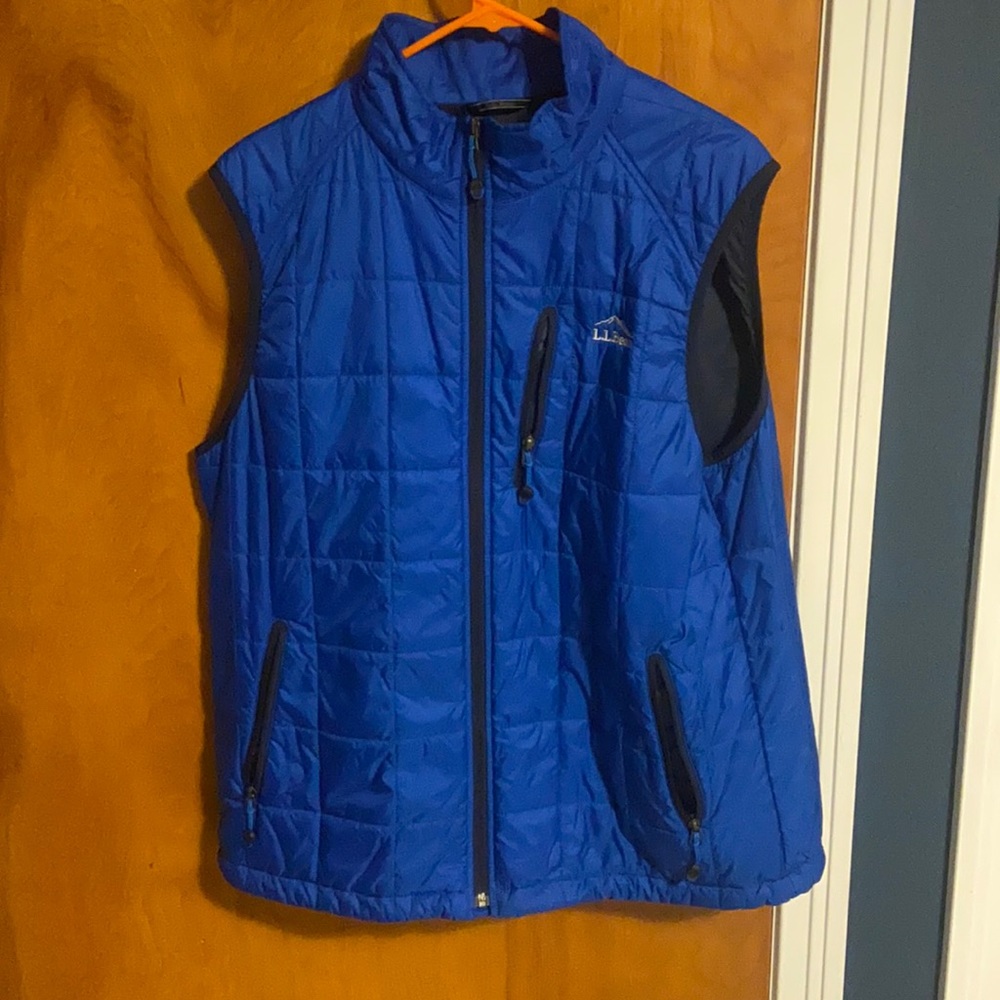 Brand new LL Bean vest size Large